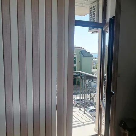 Apartment двустаен